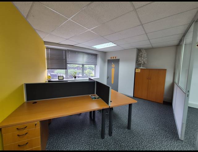 420M² OFFICE TO LET IN SANDTON CENTRAL